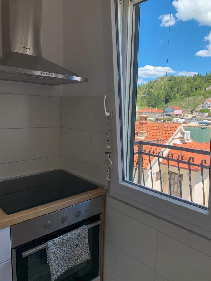 Apartman Mare Blace Esterno foto