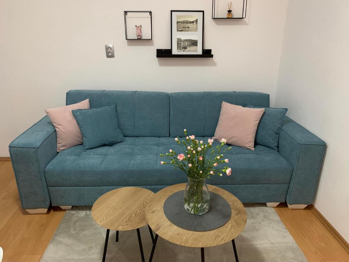 Apartman Mare Blace Esterno foto