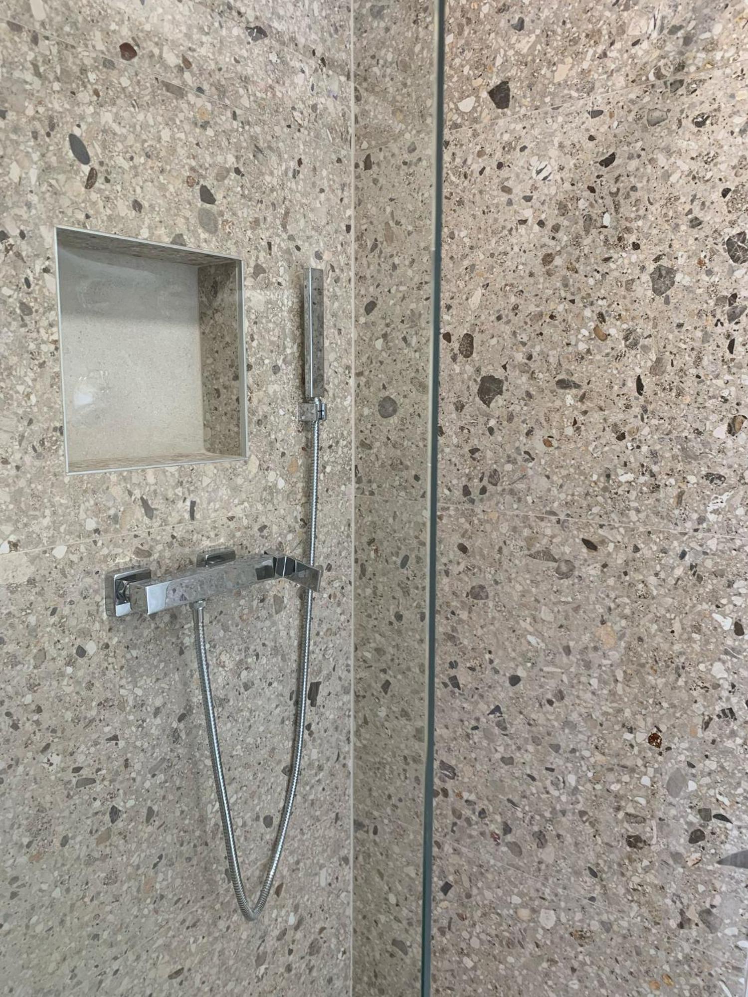 Apartman Mare Blace Esterno foto